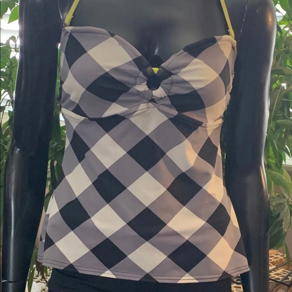 Cute 2 Piece Swimsuit
